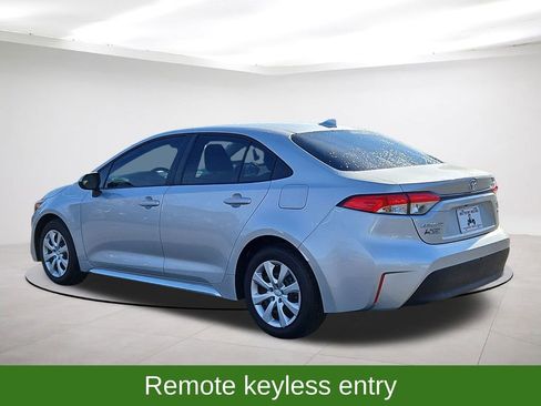 Used 2024 Toyota Corolla LE image 5