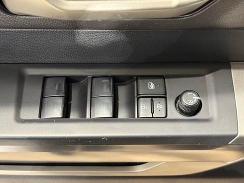 Used 2023 Toyota Tundra SR5 w/ SR5 Premium Package image 15