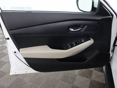 Used 2023 Honda Accord LX image 19