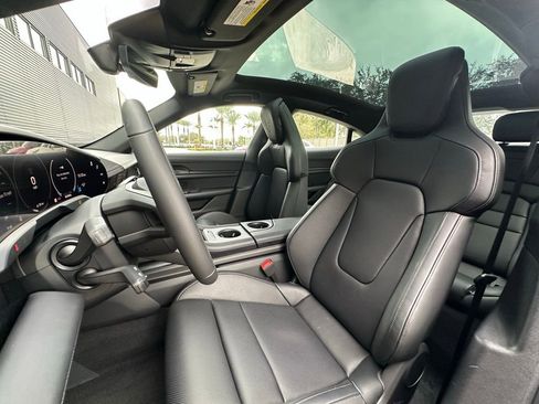 Used 2026 Porsche Taycan 4S image 5