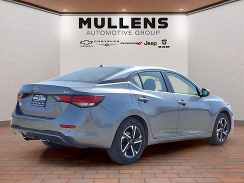 Used 2024 Nissan Sentra SV image 5