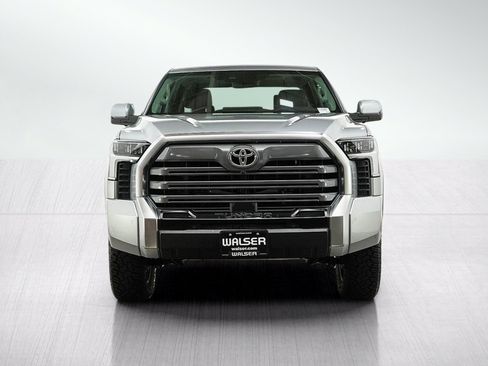 Used 2024 Toyota Tundra Limited AWD/4WD image 8