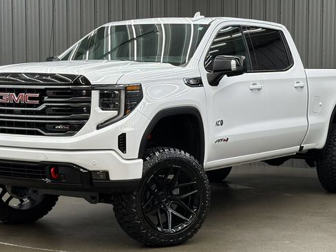 Used 2026 GMC Sierra 1500 AT4 w/ AT4 Premium Package AWD/4WD image 1
