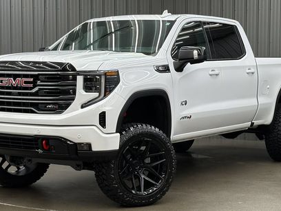 Used 2026 GMC Sierra 1500 AT4 w/ AT4 Premium Package