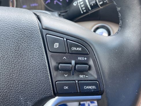 Used 2021 Hyundai Tucson Limited AWD/4WD image 36