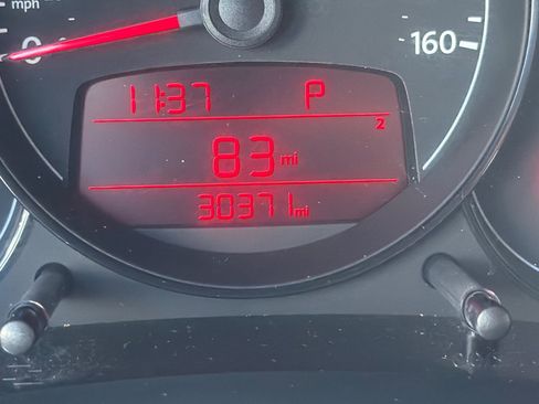 Used 2012 Volkswagen Beetle 2.5 image 32