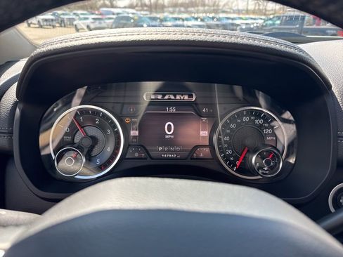 Used 2019 RAM 3500 Laramie AWD/4WD image 13