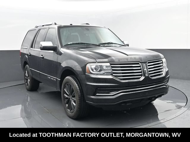 Used 2015 Lincoln Navigator 2WD image 3