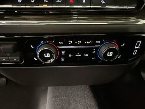 Used 2024 Chevrolet Silverado 2500 LT w/ All Star Edition AWD/4WD image 22