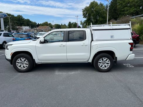 Used 2022 Nissan Frontier SV AWD/4WD image 13