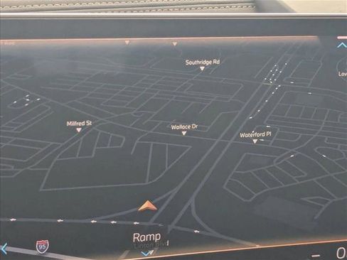 New 2026 BMW X6 xDrive40i w/ Premium Package image 10