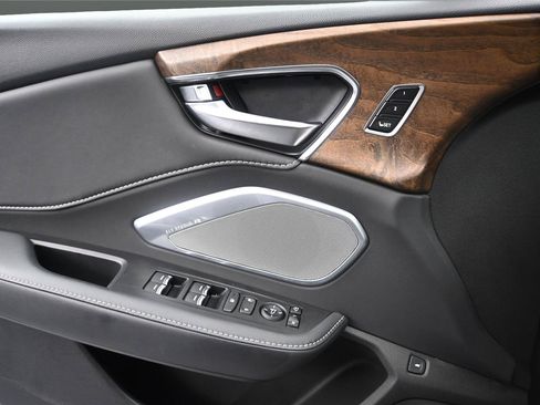Certified 2024 Acura RDX SH-AWD w/ Advance Package image 5