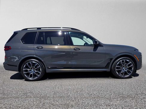 Used 2024 BMW X7 M60i w/ Executive Package AWD/4WD image 2