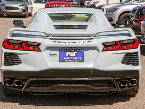 Used 2023 Chevrolet Corvette Stingray Premium Conv w/ Z51 Performance Package RWD image 6