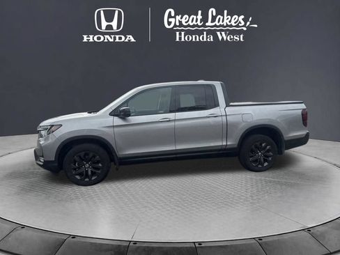 Used 2024 Honda Ridgeline Sport image 21