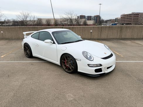 Used 2007 Porsche 911 GT3 image 2