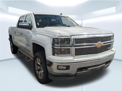 Used 2014 Chevrolet Silverado 1500 LTZ Z71 w/ LTZ Plus Package AWD/4WD image 3