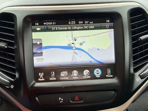 Used 2018 Jeep Cherokee Limited w/ High Altitude Package image 9