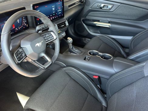 New 2025 Ford Mustang Coupe image 7