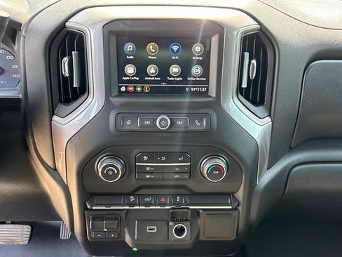 Used 2019 Chevrolet Silverado 1500 Custom Trail Boss w/ Custom Convenience Package AWD/4WD image 22