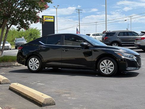 Used 2024 Nissan Sentra S FWD image 4