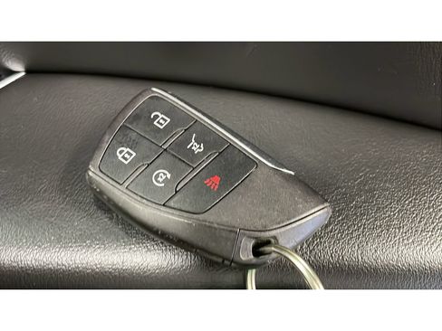 Used 2023 Buick Envision Essence w/ Technology Package I AWD/4WD image 20