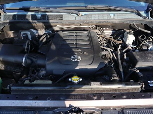 Used 2015 Toyota Tundra SR5 image 34