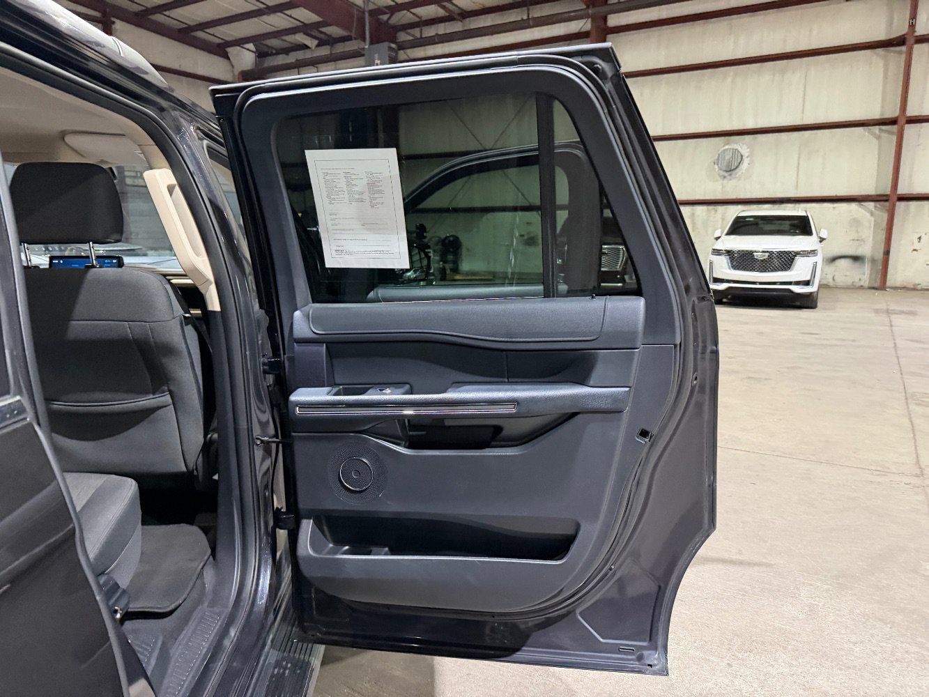 Used 2024 Ford Expedition Max XLT RWD image 20