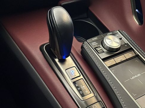 Used 2018 Lexus LC 500 Coupe RWD image 21