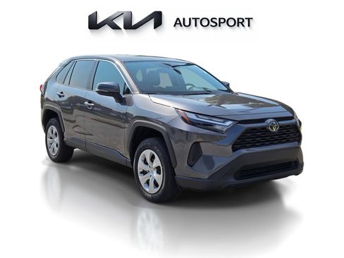 Used 2025 Toyota RAV4 LE FWD image 3