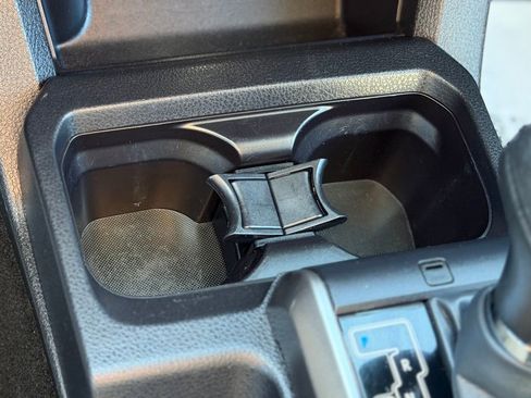 Used 2023 Toyota Tacoma SR5 AWD/4WD image 19