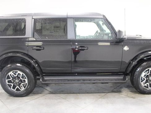 New 2025 Ford Bronco Outer Banks image 10