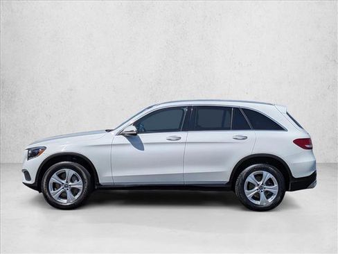 Used 2018 Mercedes-Benz GLC 300 4MATIC image 9
