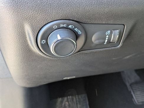 Used 2023 Jeep Compass Sport AWD/4WD image 13