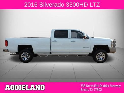 Used 2016 Chevrolet Silverado 3500 LTZ AWD/4WD image 2