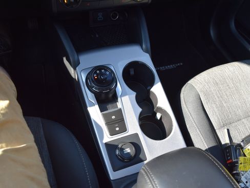 Used 2021 Ford Bronco Sport Big Bend w/ Big Bend Package AWD/4WD image 16