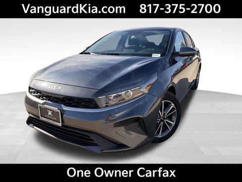 Certified 2023 Kia Forte LXS image 2