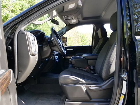 Used 2023 GMC Sierra 2500 SLE image 3