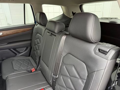 New 2026 Volkswagen Atlas SE FWD image 18