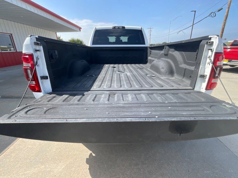 Used 2021 RAM 3500 Big Horn w/ Level 1 Equipment Group AWD/4WD image 8
