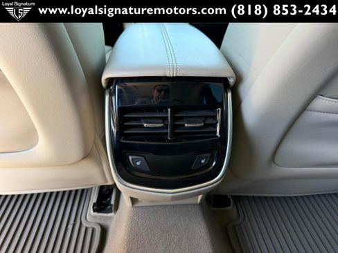 Used 2014 Cadillac XTS Luxury w/ Driver Awareness Package FWD image 15