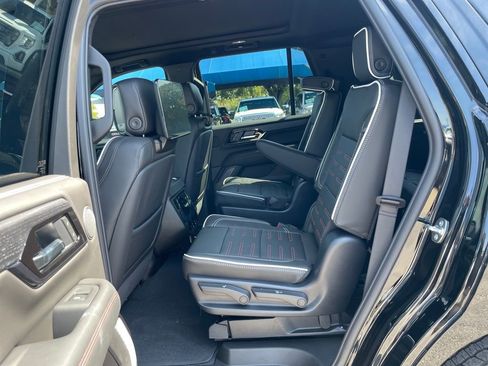 New 2025 GMC Yukon AT4 Ultimate image 26