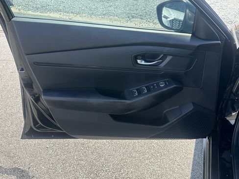 Used 2023 Honda Accord LX image 13