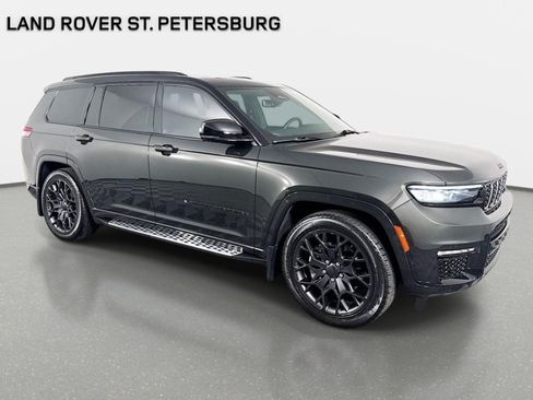 Used 2024 Jeep Grand Cherokee L Summit AWD/4WD image 4