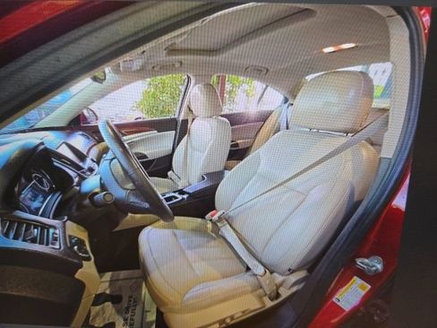 Used 2014 Buick Regal Premium FWD image 5
