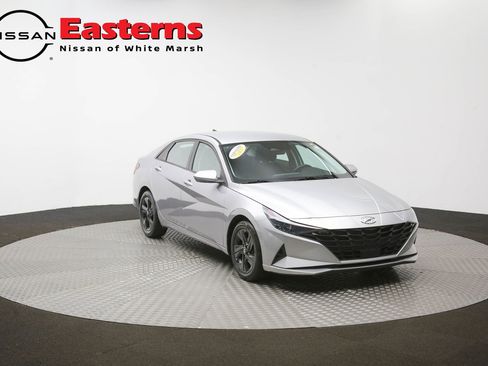 Used 2021 Hyundai Elantra SEL w/ Convenience Package image 49