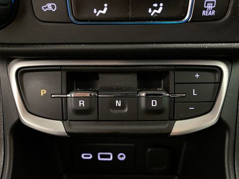 Certified 2023 GMC Terrain SLE FWD image 19