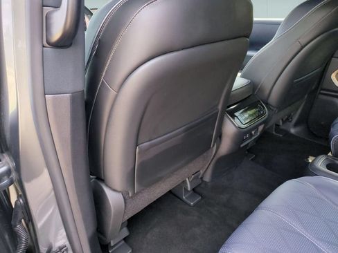 Used 2026 INFINITI QX80 4WD image 28