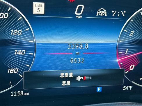 Used 2025 Mercedes-Benz GLS 450 4MATIC image 22