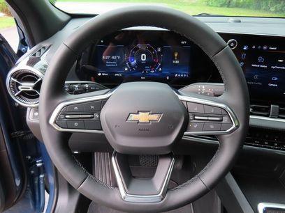 New 2027 Chevrolet Equinox LT